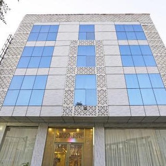 Hotel Grand Suites by D'Capitol - Near IGI Airport