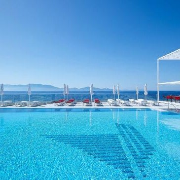 Dimitra Beach Hotel & Suites