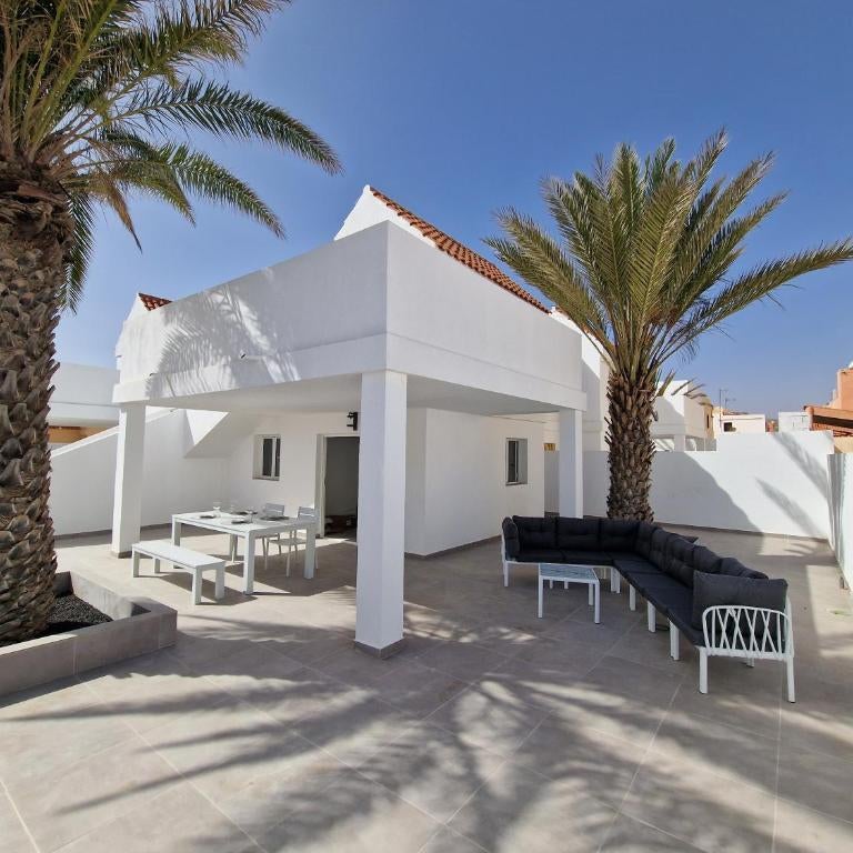 Hoy Caleta Apartments