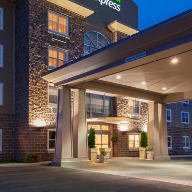 Holiday Inn Express Deer Lake By IHG Thumbnail