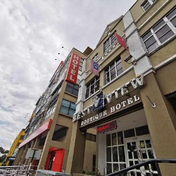 Swing & Pillows @ USJ Taipan Thumbnail