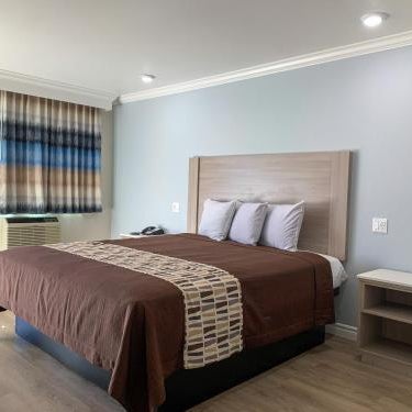Mojave Inn Thumbnail