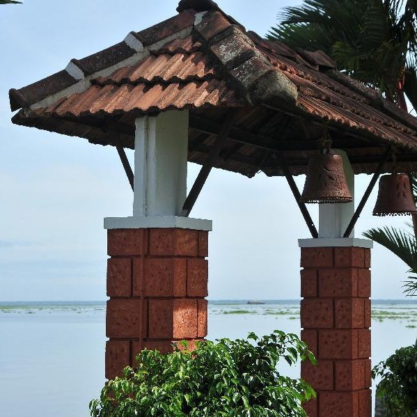 Paradise Resort Thumbnail