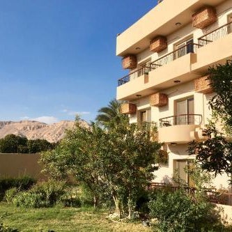 New Memnon Hotel Thumbnail