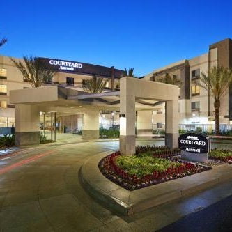 Courtyard by Marriott Long Beach Airport Thumbnail