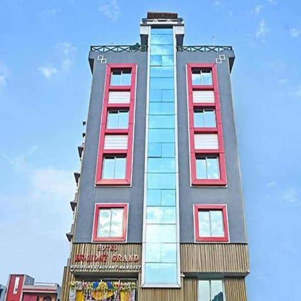 FabHotel Holiday Grand