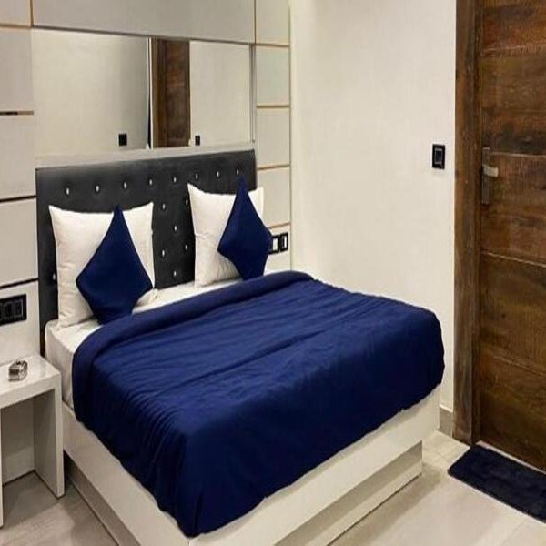 FabHotel F9 Noida Sector 27