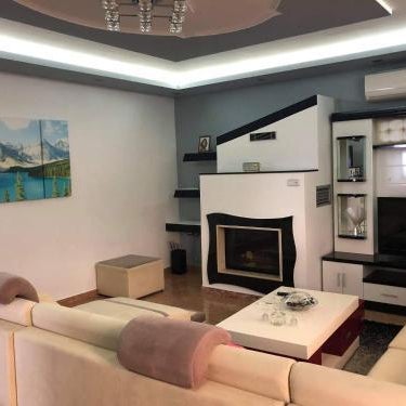 The Olive View Apartment by Ceni, Elbasan Thumbnail