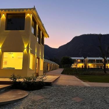 RATAN VILLAS SARISKA 