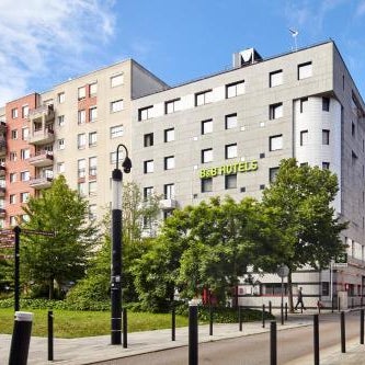 B&B HOTEL Saint-Quentin-en-Yvelines Centre Gare 4 étoiles