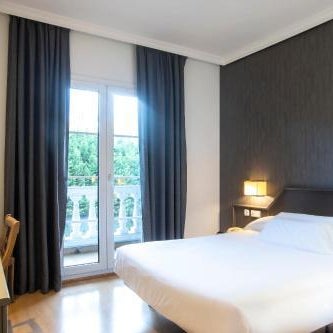 Hotel Urdanibia Park Thumbnail