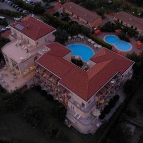 Hotel America