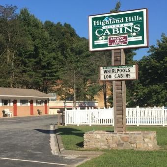 Highland Hills Motel & Cabins Thumbnail