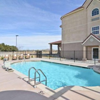 Best Western California City Inn & Suites Thumbnail