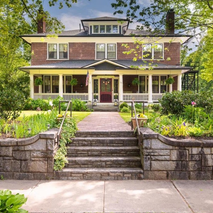 Sweet Biscuit Inn Thumbnail