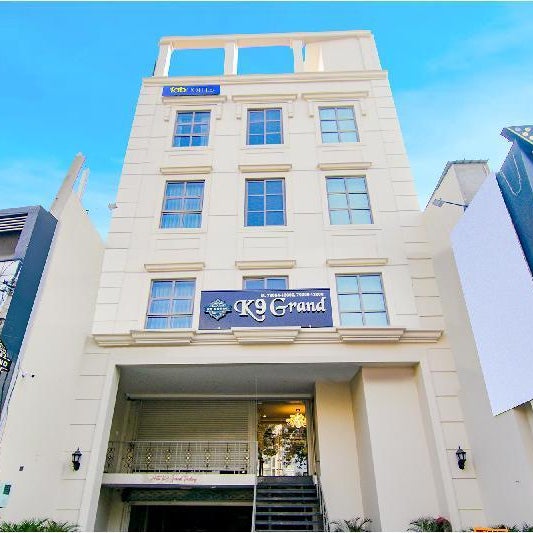 FabHotel Prime K9 Grand