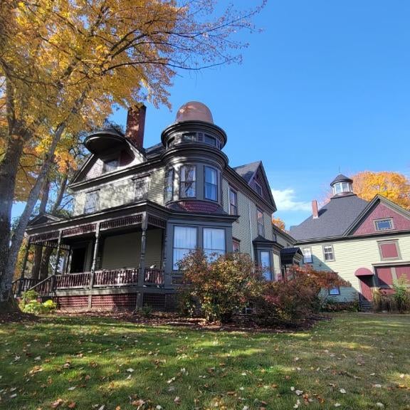 The Elizabeth Inn and Restaurant Thumbnail
