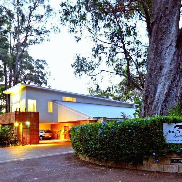 Inn the Tuarts Guest Lodge Adult Retreat Busselton Thumbnail
