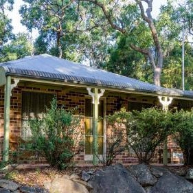 Honeysuckle Cottages