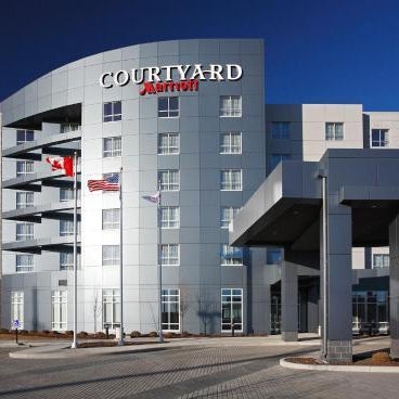 Courtyard by Marriott Calgary Airport Thumbnail