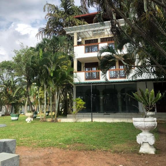 Amani Lake Resort Thumbnail