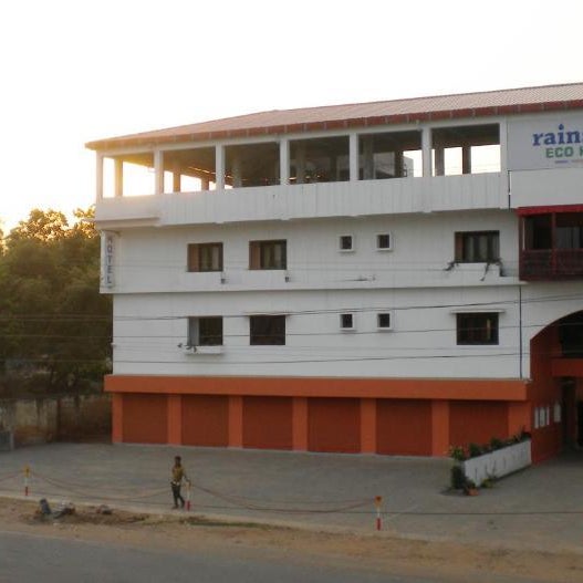 Rains Inn Eco Hotel