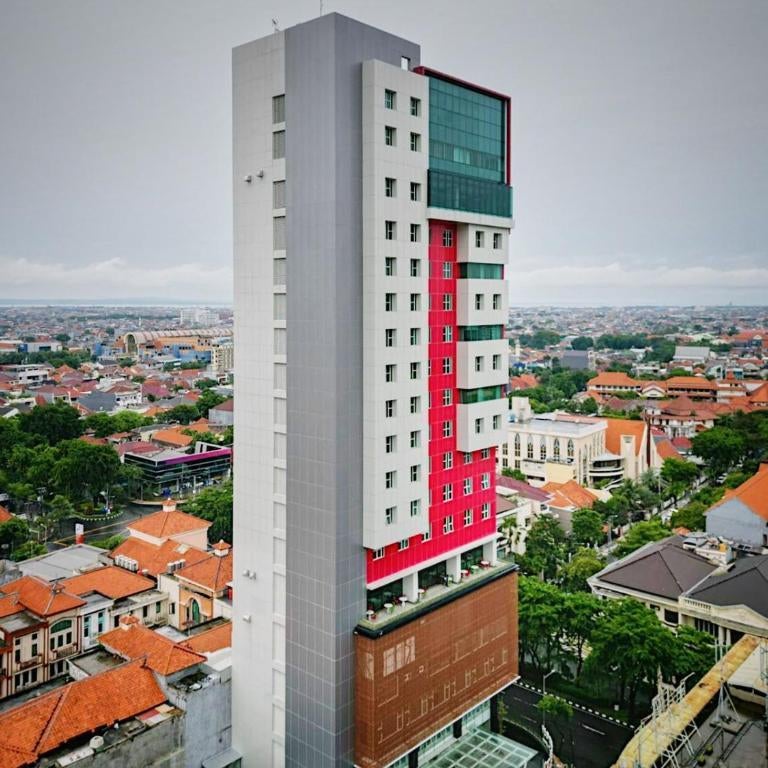 Leedon Hotel & Suites Surabaya Thumbnail