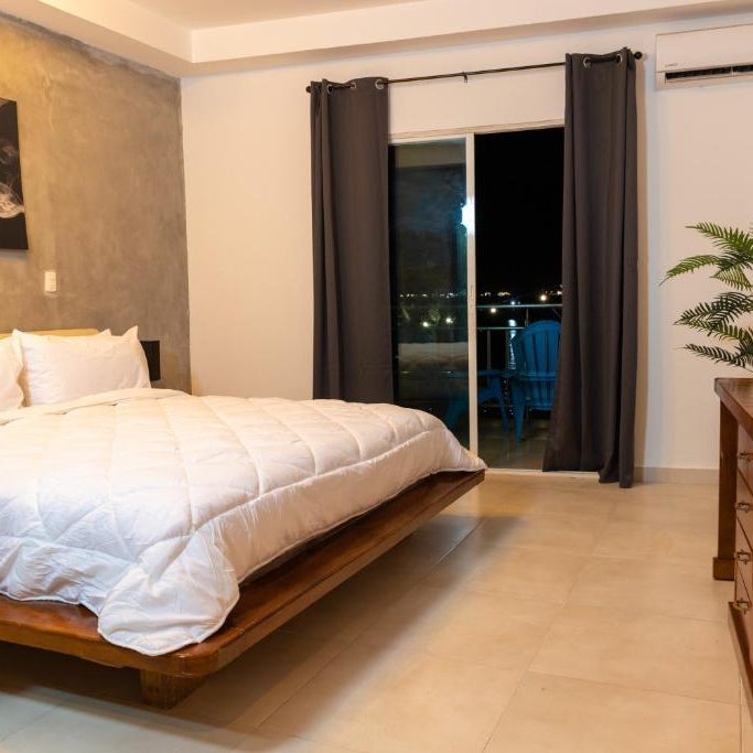 MARINN Tropical Vibes Hotel Thumbnail