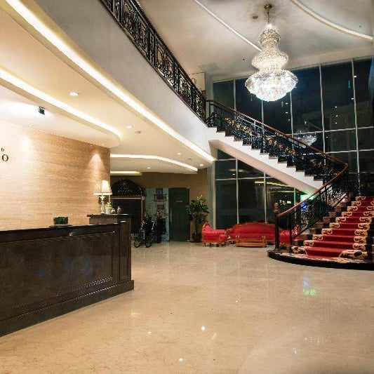 Grand Savero Hotel