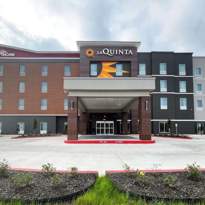 La Quinta Inn & Suites by Wyndham Sulphur (Lake Charles) Thumbnail