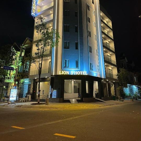 LION 5 HOTEL