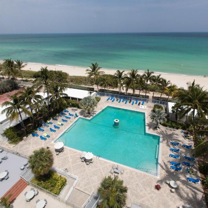 Sherry Frontenac Oceanfront Thumbnail