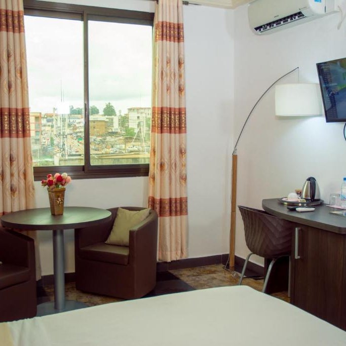 New Heaven Hôtel Thumbnail