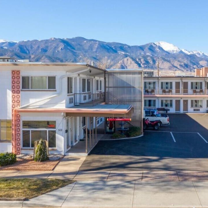 Nevada Flats Hotel Thumbnail