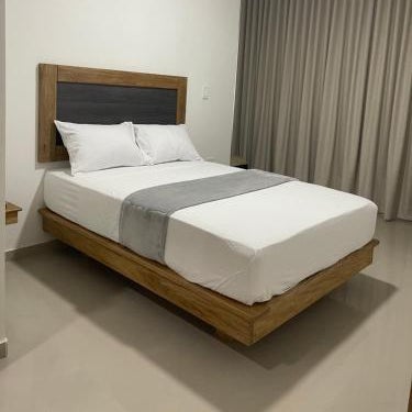 Hotel El Faro - Desayunos incluidos - Manga, Cartagena