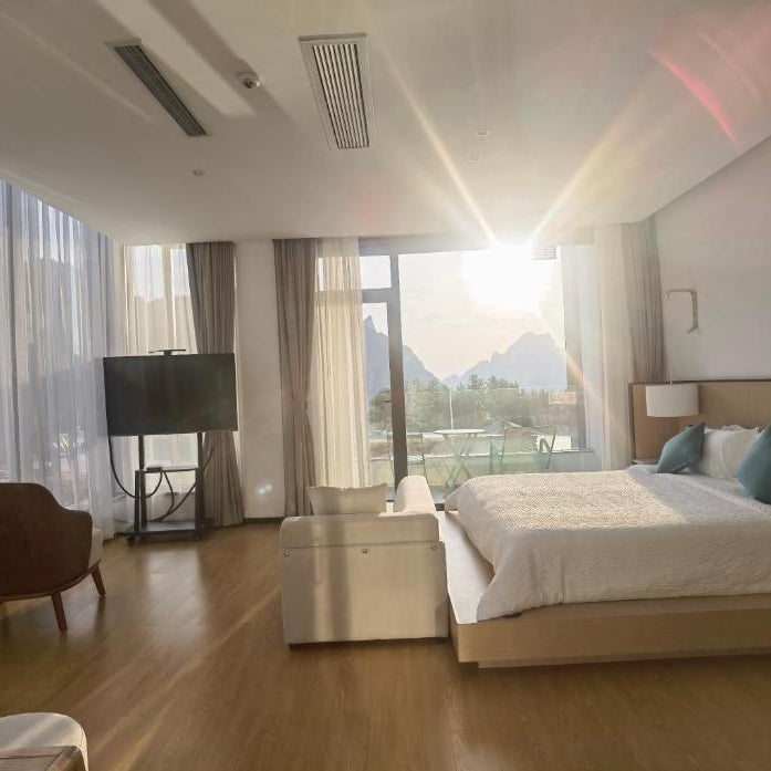 XMAN Sunrise Peaks Resort