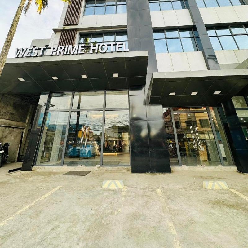 West Prime Hotel & Restaurant
