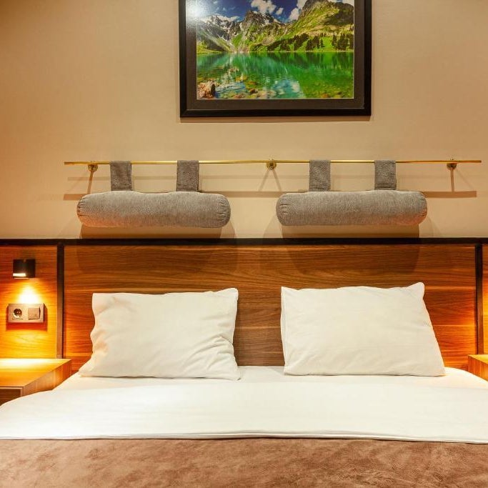Aram Kerasi Rooms Thumbnail