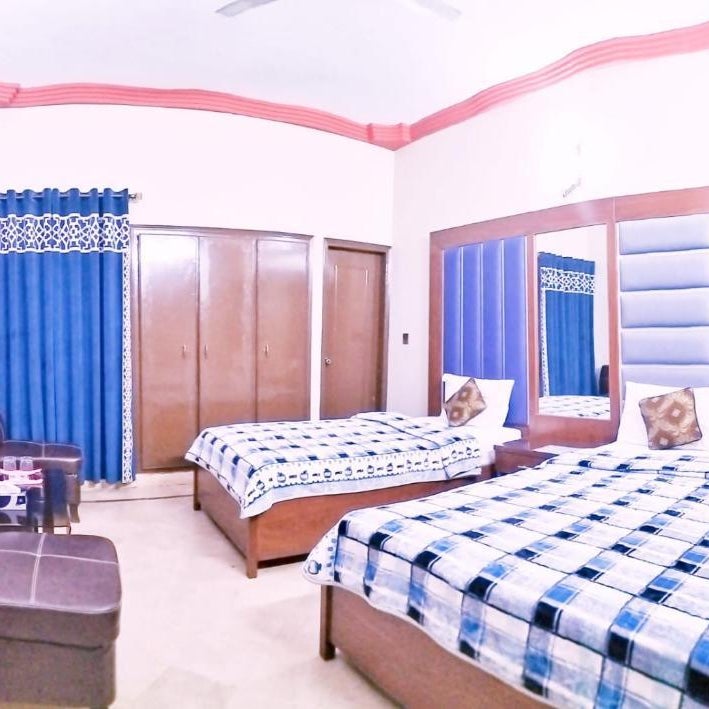 GULSHAN PALACE Near Agha Khan Hospital Expo Center Airport