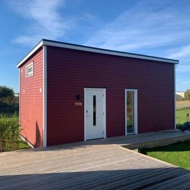 Your own 30sqm house with kitchen, sauna and loft. Thumbnail