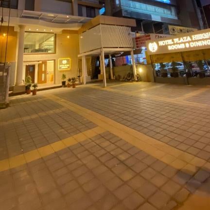 Hotel Plaza Heights by RAK Rooms