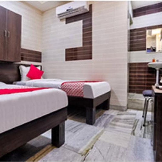 Chellam Residency
