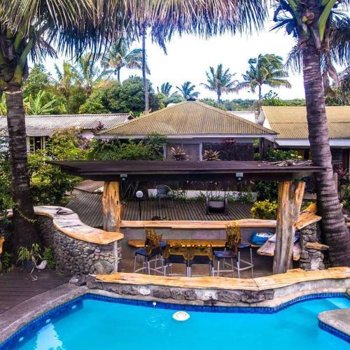 CHEZ MARIA GORETTI HOTEL Thumbnail