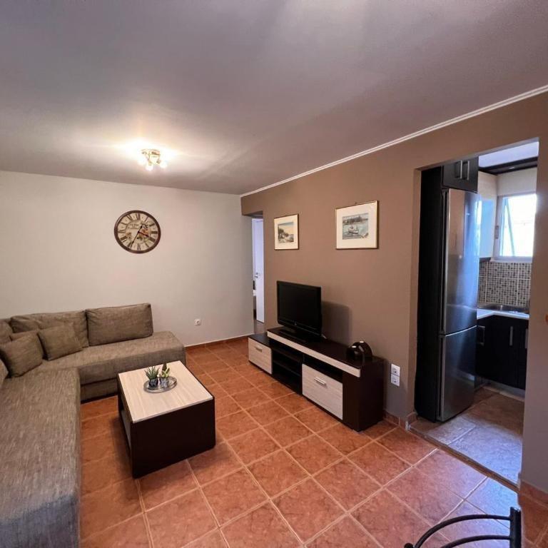 Avli Cottage