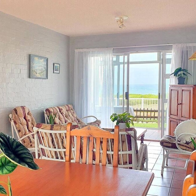 Family Beach Escape: fully-equipped 6 sleeper apartment Thumbnail