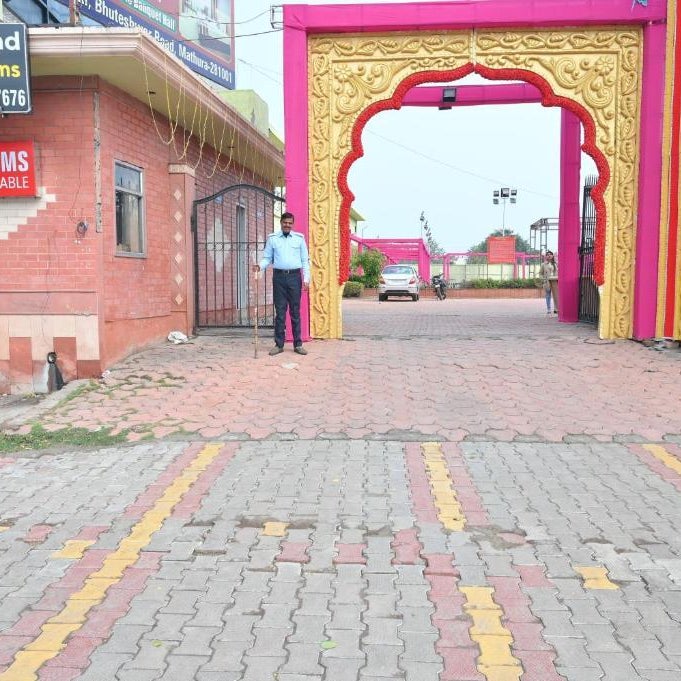 Hotel Mukund Dham-Near Mathura Railway Station Thumbnail