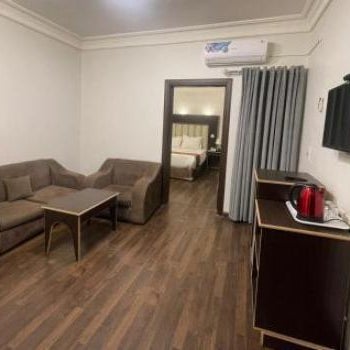 طارق الطائف Thumbnail