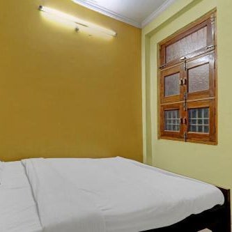 Hotel O Royal