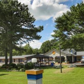 Sportsman's Inn Plymouth 252-793-3095 Thumbnail