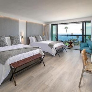La Jolla Cove Suites Thumbnail